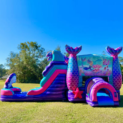 Красочный надувный скамейный замок с водными горками и бассейном