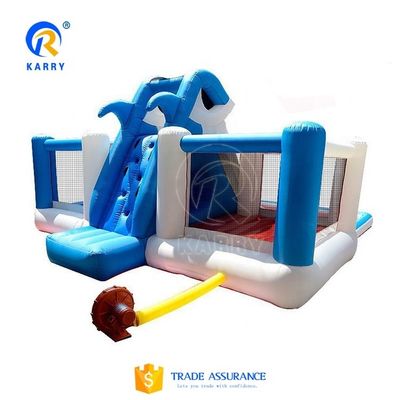 Castle Kids Надувная акула скакалка с водопадом и портативным дизайном